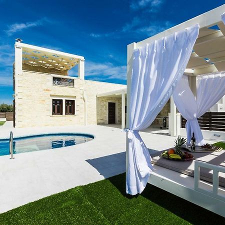 Caramel Villa, With 40M2 Pool & Spa Whirlpool, By Thinkvilla Pánormos Exteriör bild