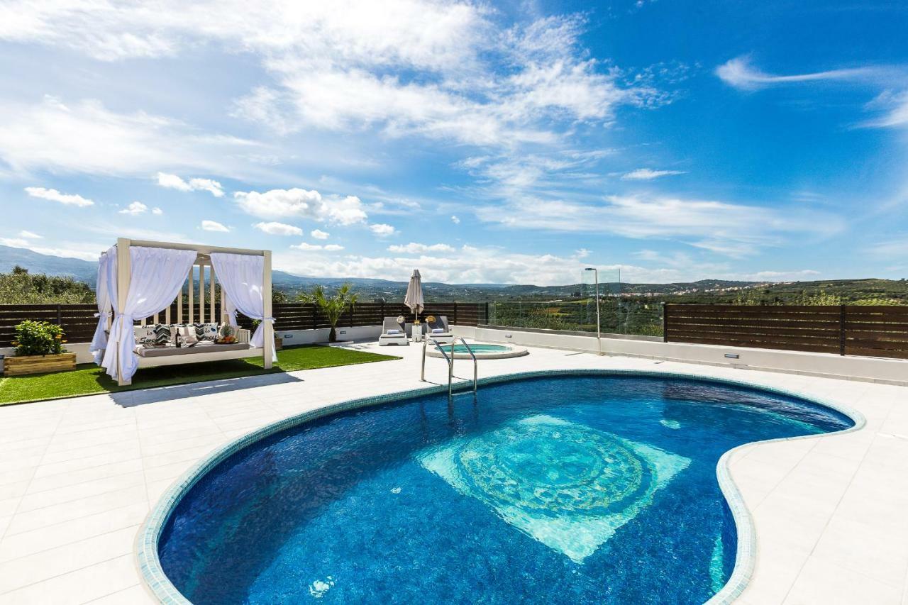 Caramel Villa, With 40M2 Pool & Spa Whirlpool, By Thinkvilla Pánormos Exteriör bild