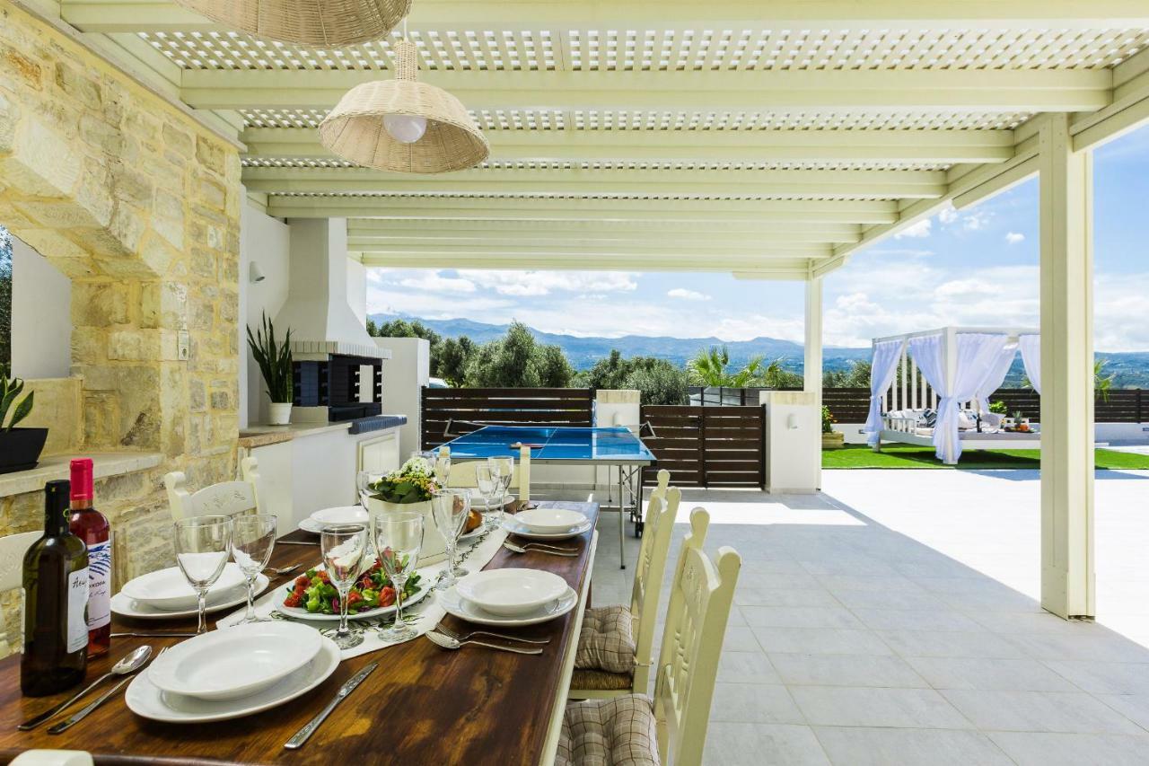 Caramel Villa, With 40M2 Pool & Spa Whirlpool, By Thinkvilla Pánormos Exteriör bild